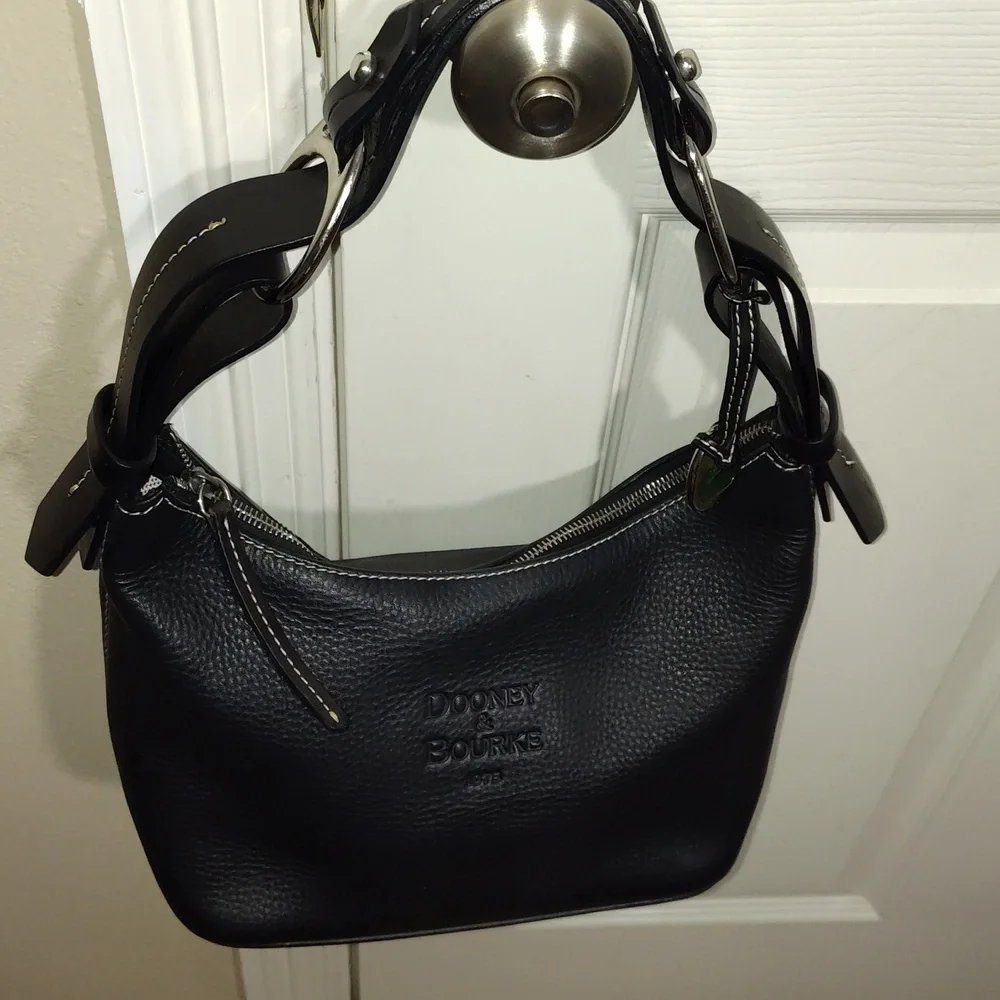 Dooney and Bourke - Picture 9 of 13